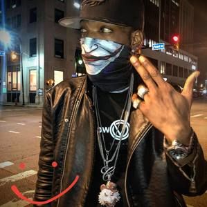 Meet your Posher, Sàint